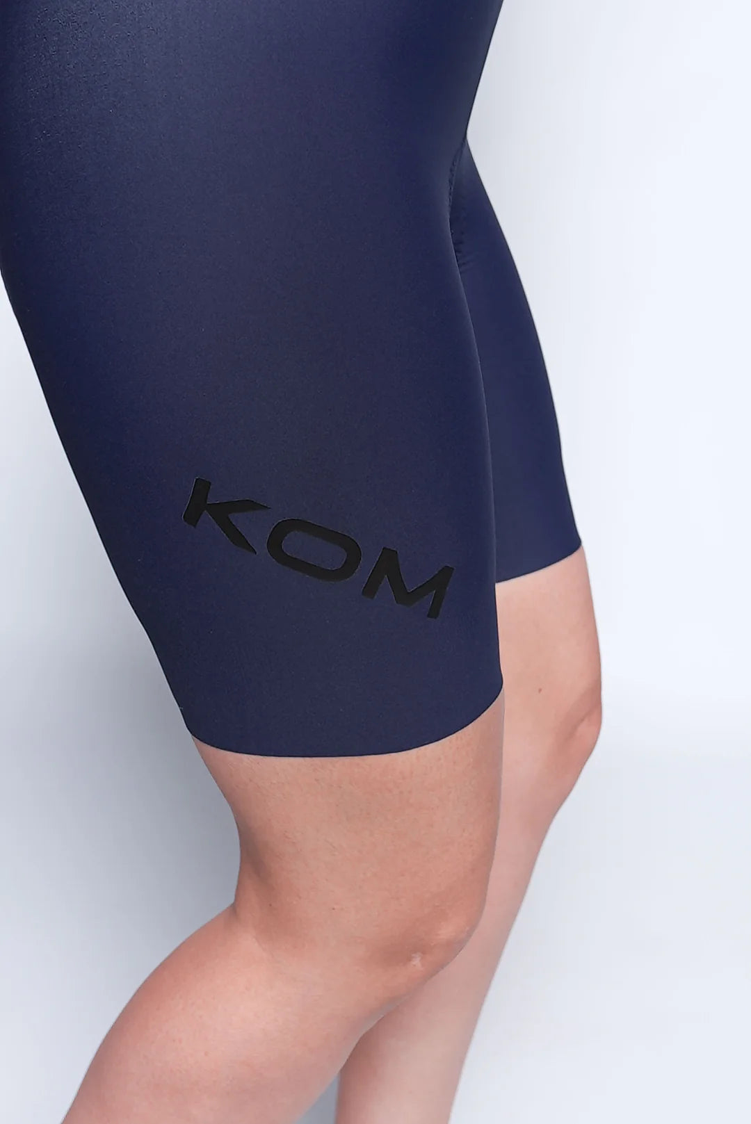 TOUR Seamless Cycling Bib Shorts (Woman)